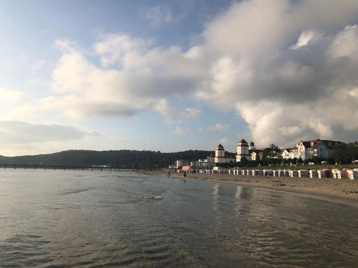 Dat-Klinkerhus Glowe Esterno foto