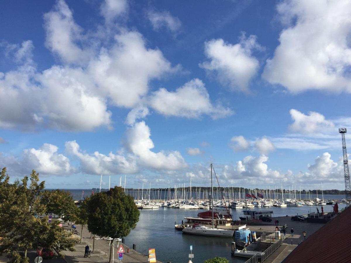Dat-Klinkerhus Glowe Esterno foto