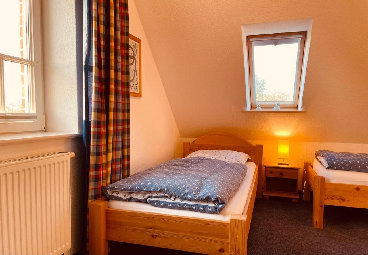 Dat-Klinkerhus Glowe Esterno foto